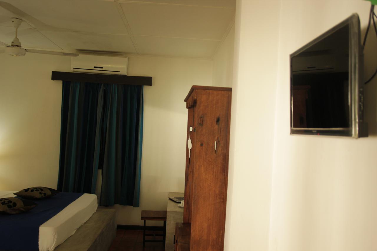 Dambulu Oya Family Park Hotell Dambulla Exteriör bild