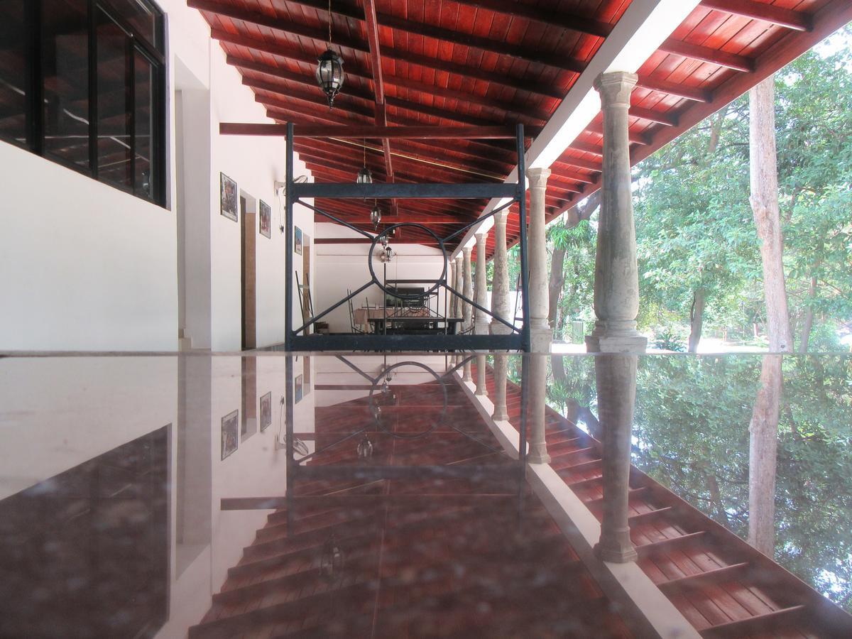 Dambulu Oya Family Park Hotell Dambulla Exteriör bild